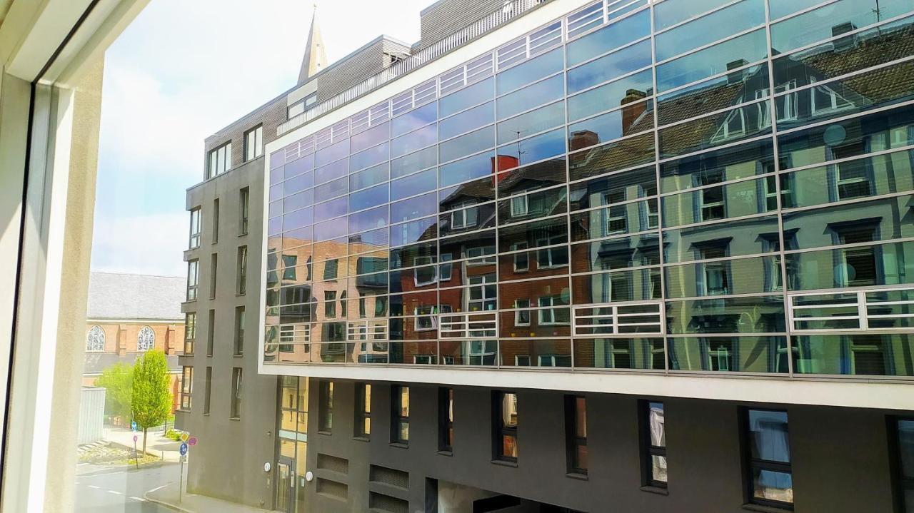 Moderne City Apartments Im Stadtzentrum キール エクステリア 写真